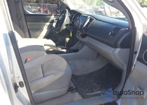 2007 Toyota Tacoma Base V6 z USA, uszkodzony, nr VIN 5TEUU42N97Z401028